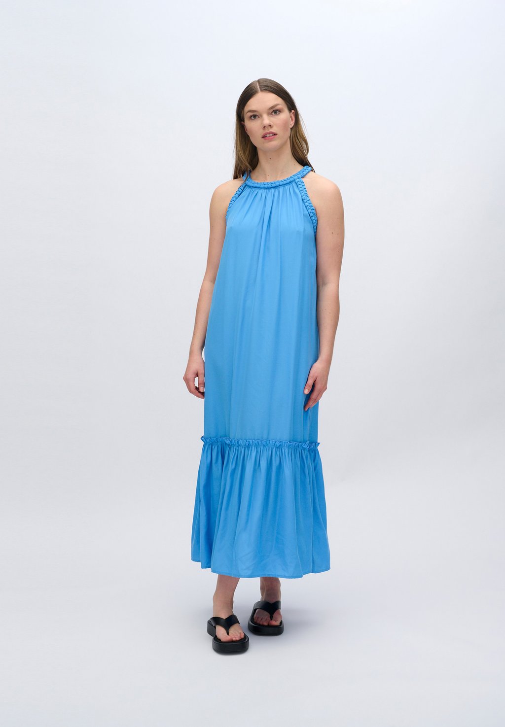 Платье макси ESMARELDA Moves, синий
Платье макси ESMARELDA Moves, синий