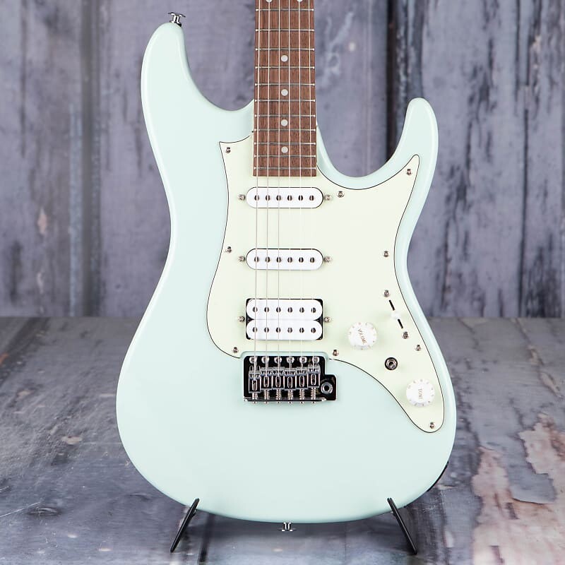 Электрогитара Ibanez AZES40 AZ Standard, Mint Green
Электрогитара Ibanez AZES40 AZ Standard, Mint Green
