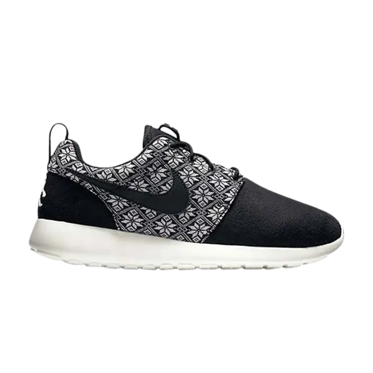 Кроссовки Nike Roshe One Winter, черный
Кроссовки Nike Roshe One Winter, черный