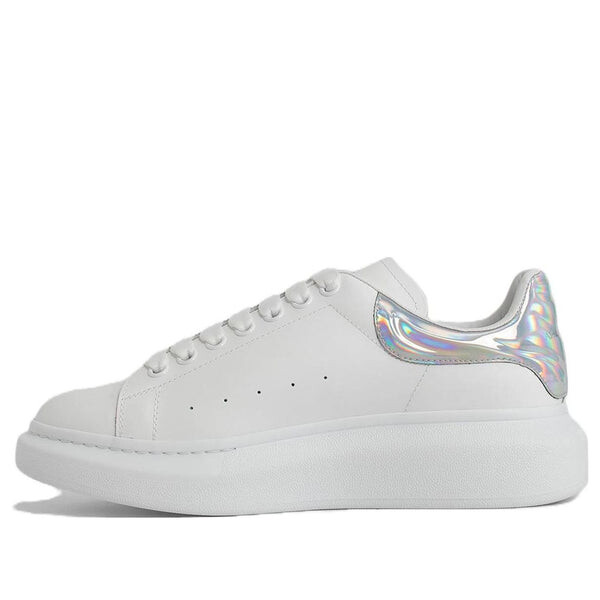 Кроссовки oversized low-top sneakers 'white silver' Alexander Mcqueen, белый
Кроссовки oversized low-top sneakers 'white silver' Alexander Mcqueen, белый