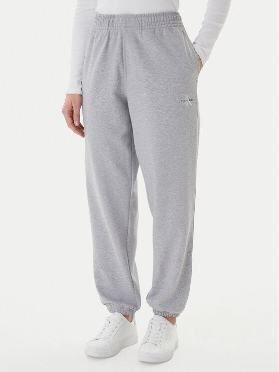 Спортивные брюки regular fit Foil Monologo LV047E826G Calvin Klein Jeans, серый
Спортивные брюки regular fit Foil Monologo LV047E826G Calvin Klein Jeans, серый