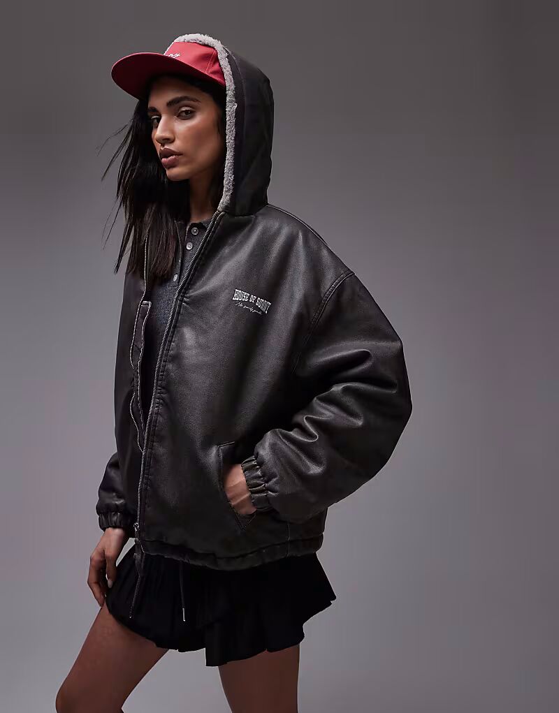 Куртка House of Sunny с капюшоном и подкладкой из искусственного меха темно-серого цвета
Куртка House of Sunny с капюшоном и подкладкой из искусственного меха темно-серого цвета