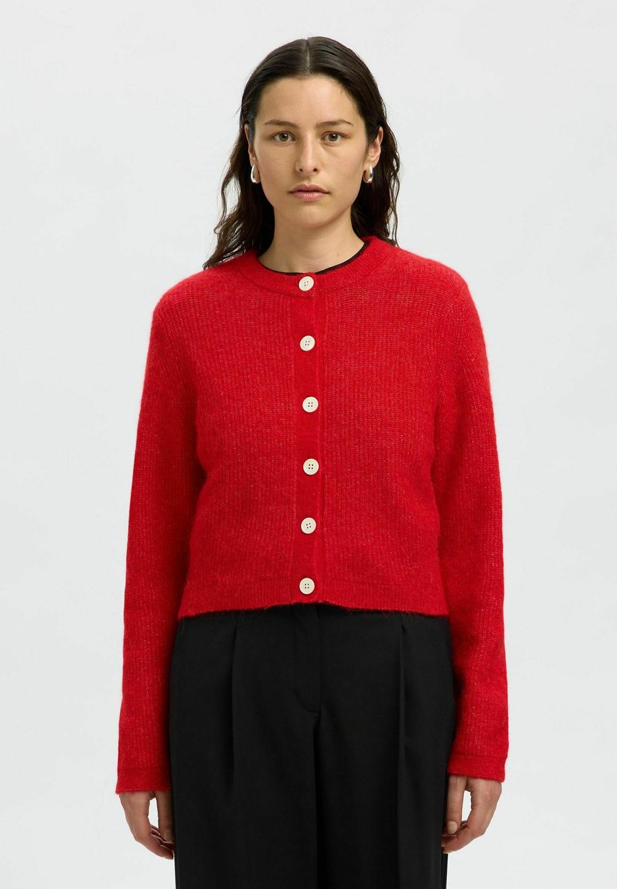 Кардиган Selected Femme Cardigan, Equestrian Red/Red
Кардиган Selected Femme Cardigan, Equestrian Red/Red