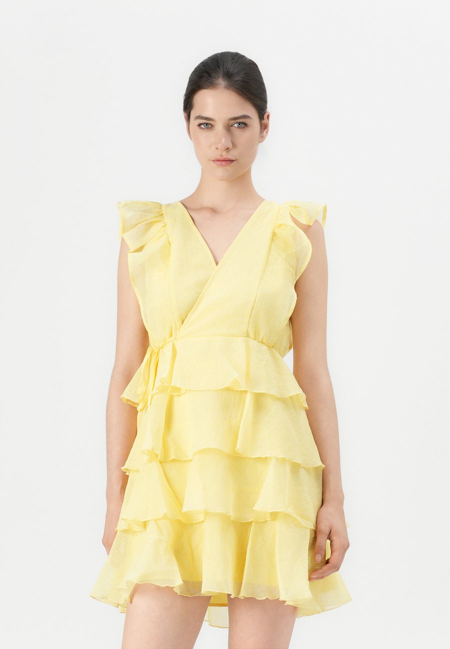 Платье Vero Moda VMSABRINA SS SHORT FLOUNCE WVN EXP, Pale Banana/Yellow
Платье Vero Moda VMSABRINA SS SHORT FLOUNCE WVN EXP, Pale Banana/Yellow