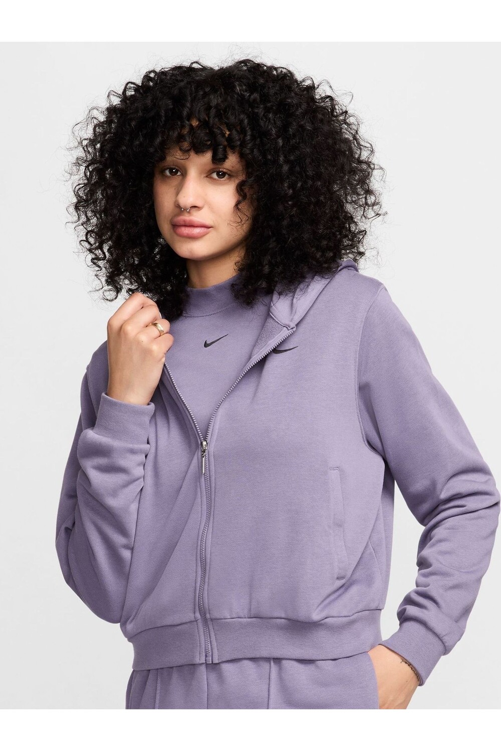 Свободная толстовка с капюшоном из махровой ткани застегивающимся на молнию Nike, фиолетовый, Серый, Свободная толстовка с капюшоном из махровой ткани застегивающимся на молнию Nike, фиолетовый
Свободная толстовка с капюшоном из махровой ткани застегивающимся на молнию Nike, фиолетовый, Серый, Свободная толстовка с капюшоном из махровой ткани застегивающимся на молнию Nike, фиолетовый