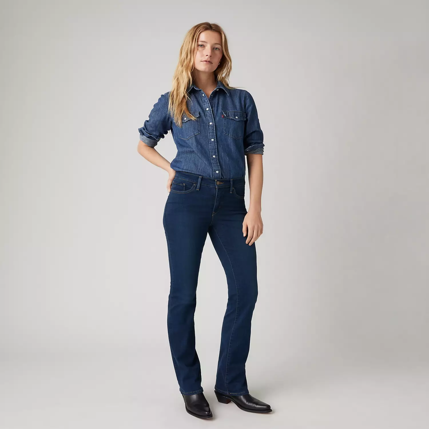 315 моделирующие женские джинсы bootcut Levi's, цвет Cobalt March - Dark Wash
315 моделирующие женские джинсы bootcut Levi's, цвет Cobalt March - Dark Wash