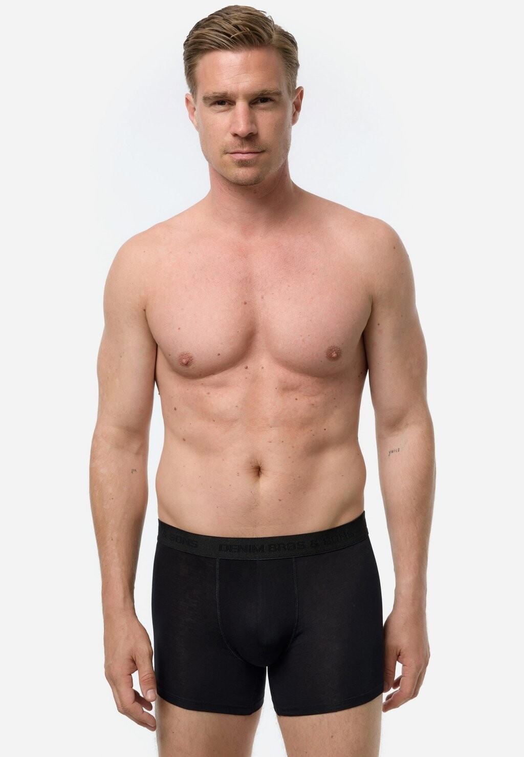 Трусы 8-PACK MIX MG-1, серый
Трусы 8-PACK MIX MG-1, серый