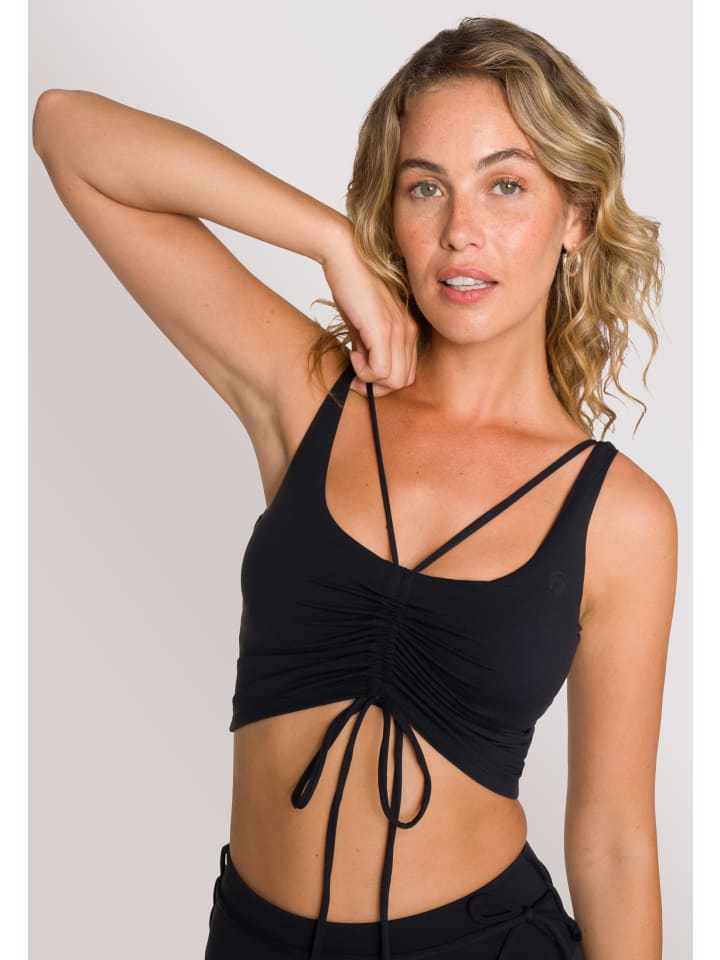 Спортивный бюстгальтер OCEANSAPART, черный
Спортивный бюстгальтер OCEANSAPART, черный