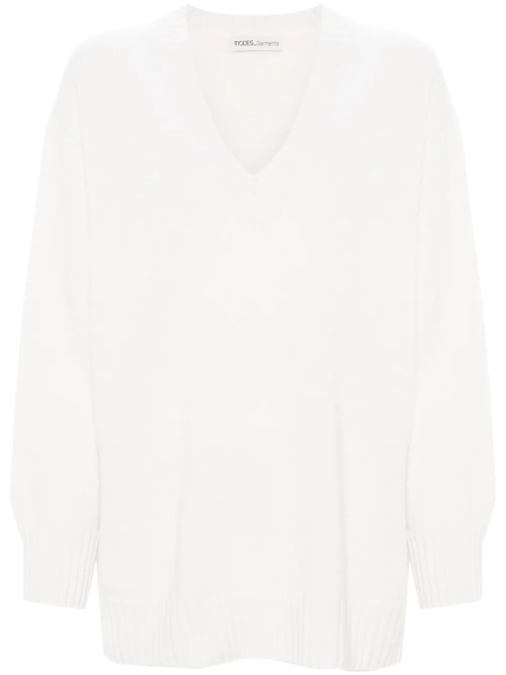 Джемпер тонкой вязки с V-образным вырезом MODES GARMENTS, нейтральный
Джемпер тонкой вязки с V-образным вырезом MODES GARMENTS, нейтральный