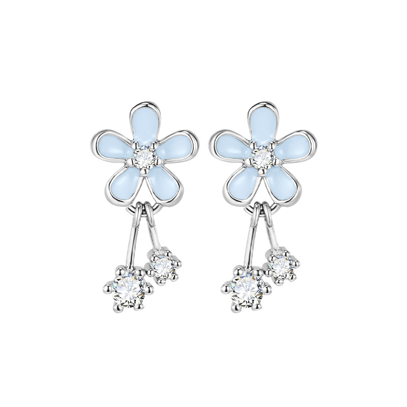 DAISY BEAUTY Серьги-гвоздики из серебра 925 пробы
DAISY BEAUTY Серьги-гвоздики из серебра 925 пробы