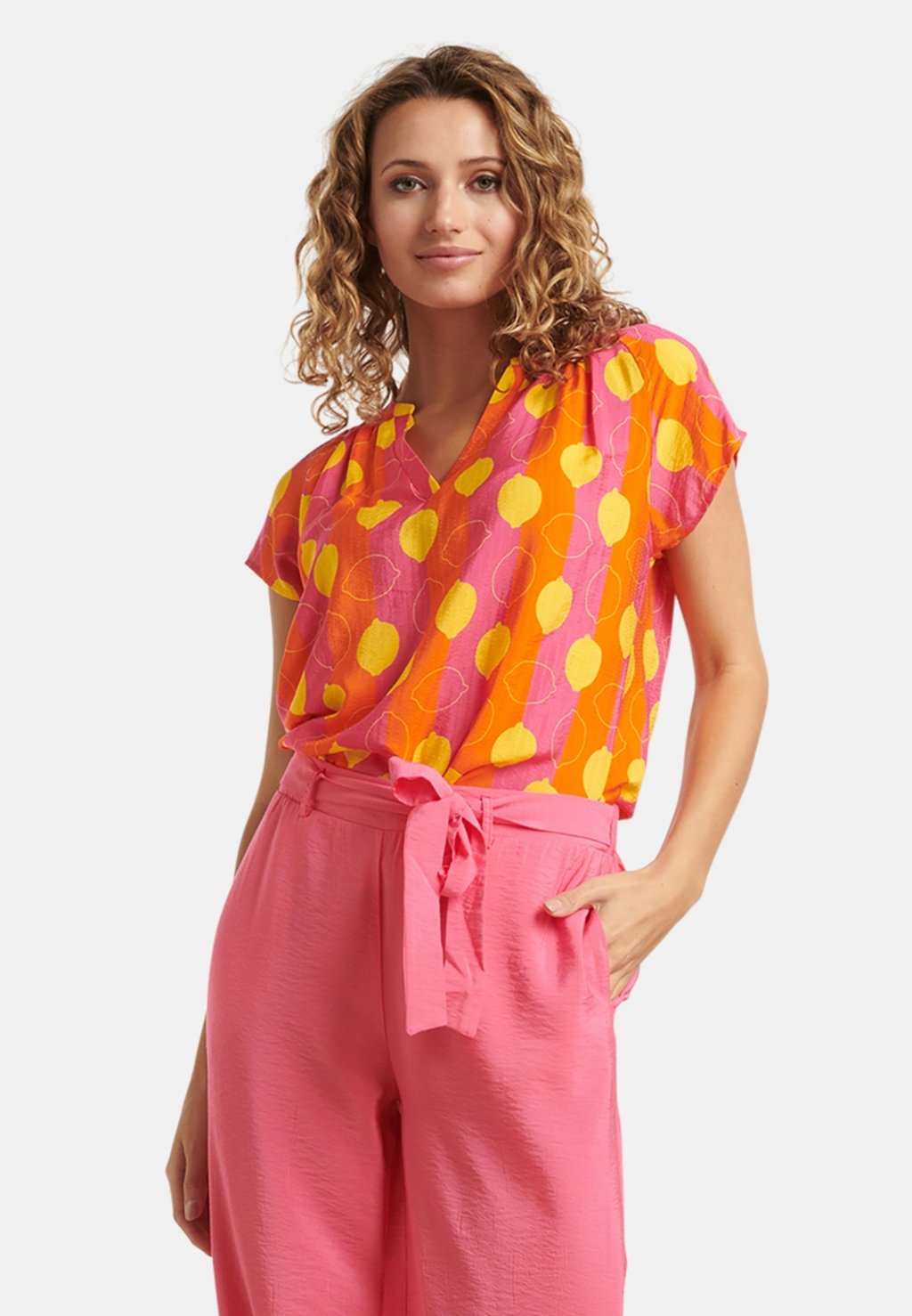 Блуза Smashed Lemon, светло-розовый
Блуза Smashed Lemon, светло-розовый