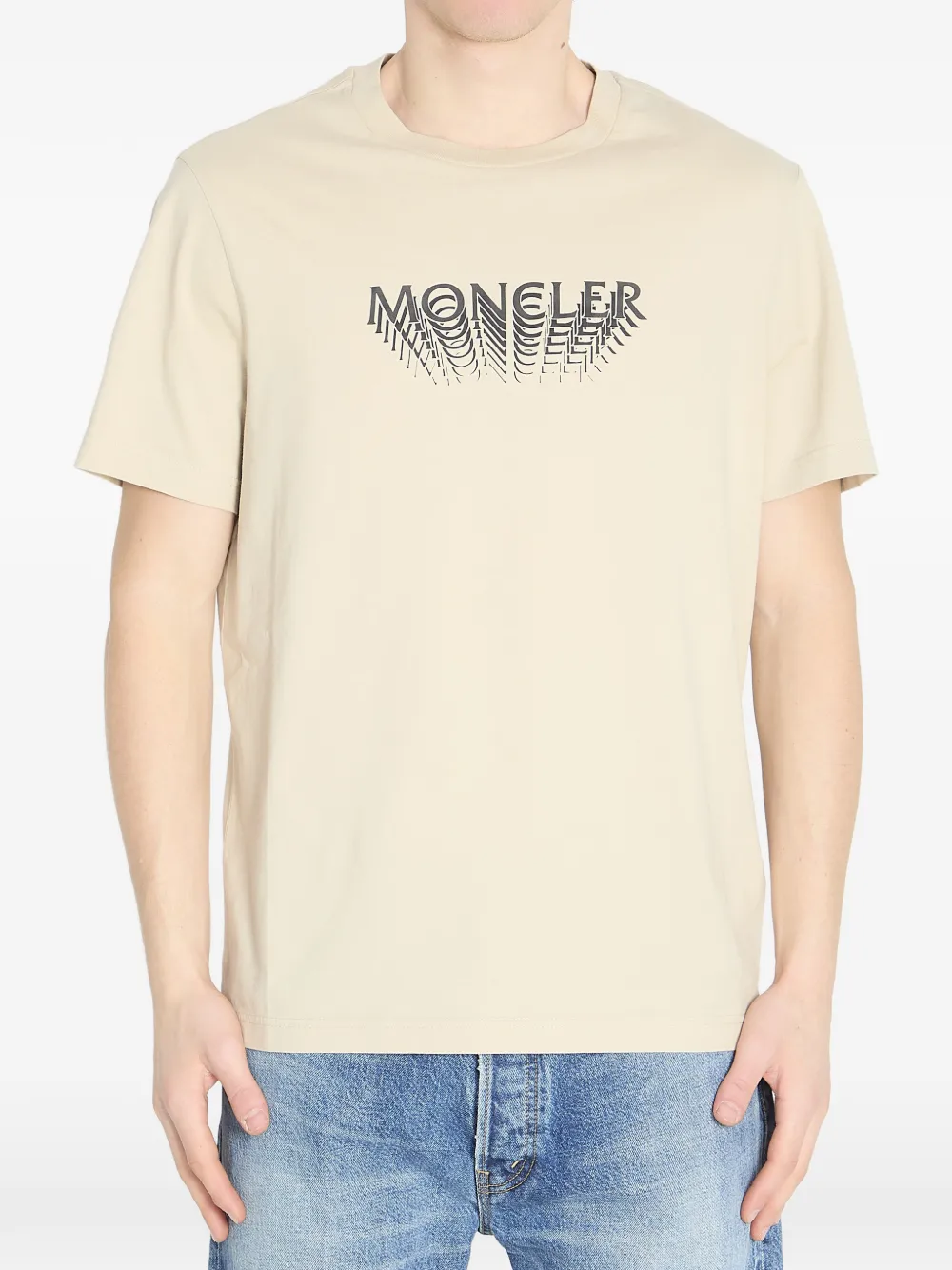 Футболка с короткими рукавами и логотипом Moncler, бежевый
Футболка с короткими рукавами и логотипом Moncler, бежевый