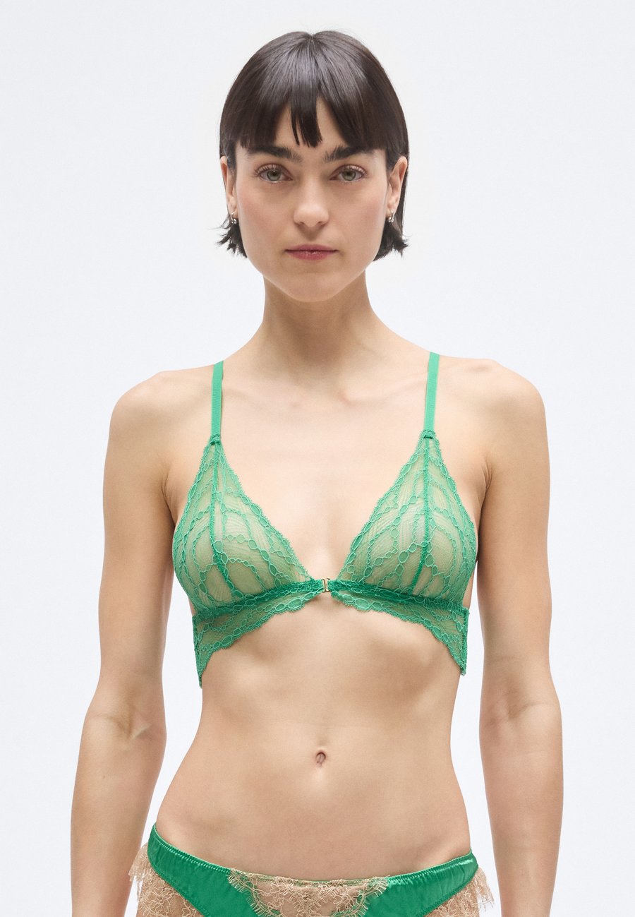 Бюстгальтер KIKI DE MONTPARNASSE MON CHERI SOFT BRA, Pomme Vert/Green
Бюстгальтер KIKI DE MONTPARNASSE MON CHERI SOFT BRA, Pomme Vert/Green