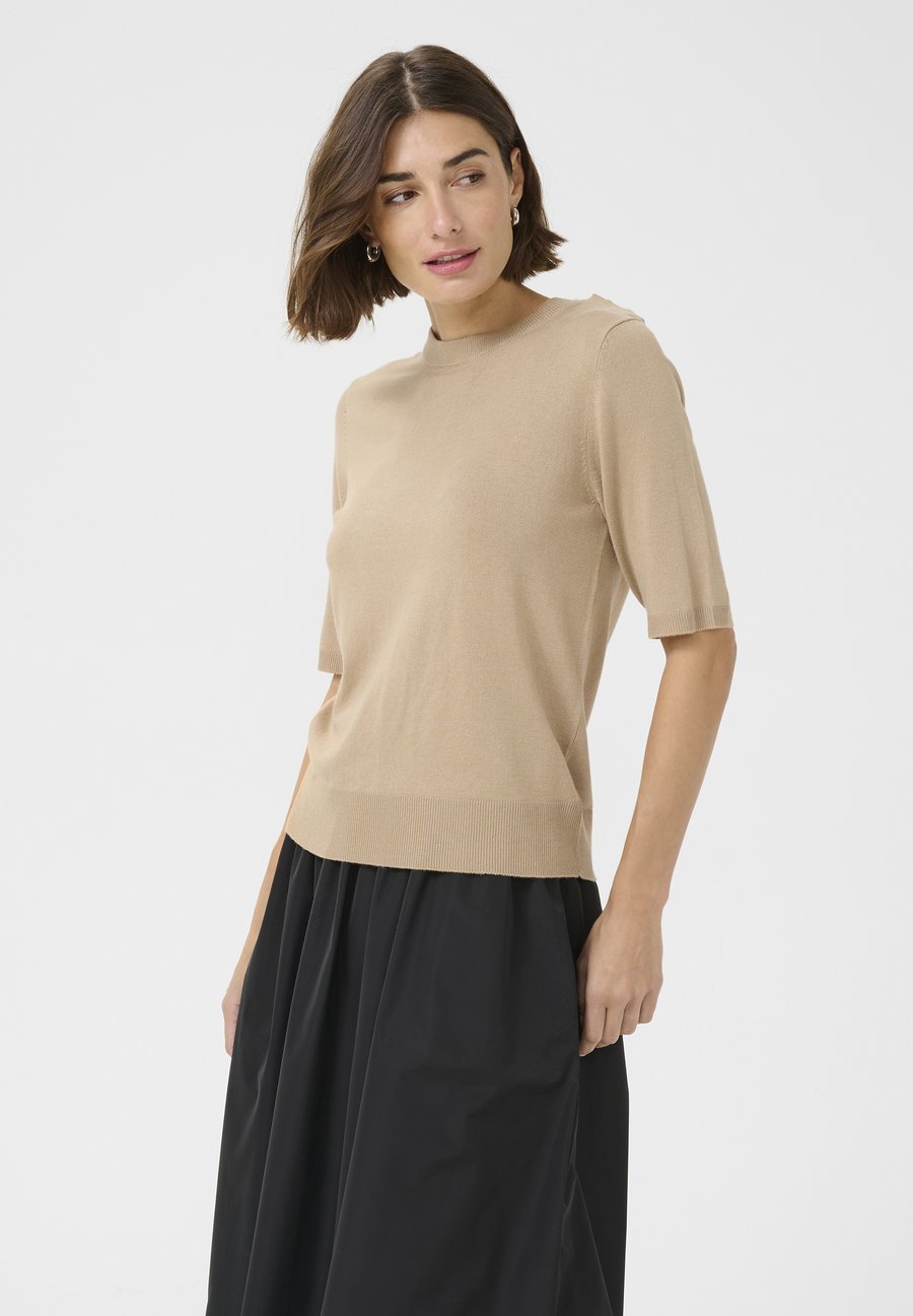 Джемпер Culture EBBA ANNEMETTE , Tannin/Tan
Джемпер Culture EBBA ANNEMETTE , Tannin/Tan