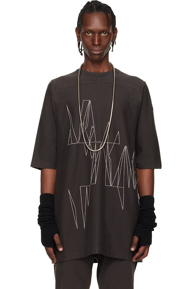 Rick Owens Футболка Moncler + Rick Owens коричневого цвета, большая, с коротким рукавом
Rick Owens Футболка Moncler + Rick Owens коричневого цвета, большая, с коротким рукавом