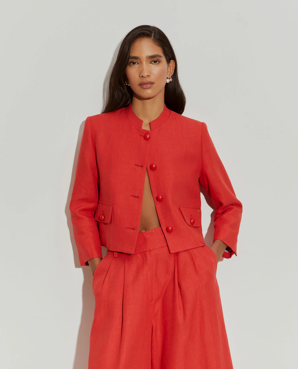 Короткая женская куртка с карманами из льняной смеси Lion of Porches, красный
Короткая женская куртка с карманами из льняной смеси Lion of Porches, красный