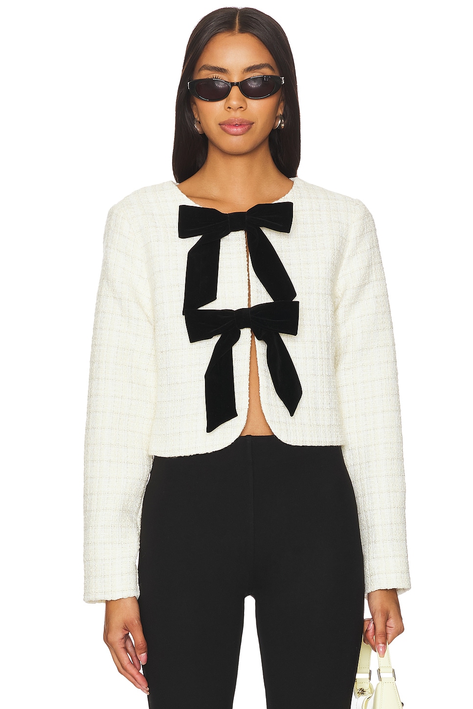 Кинзи топ Line & Dot, белый
Кинзи топ Line & Dot, белый