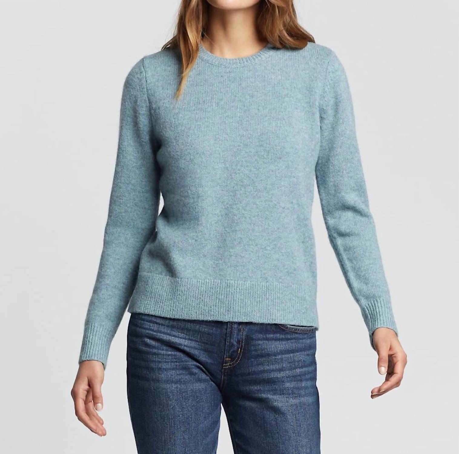 Женский свитер Shetland Crewneck -Plus в цвете "Sea Glass Blue" PENDLETON
Женский свитер Shetland Crewneck -Plus в цвете "Sea Glass Blue" PENDLETON