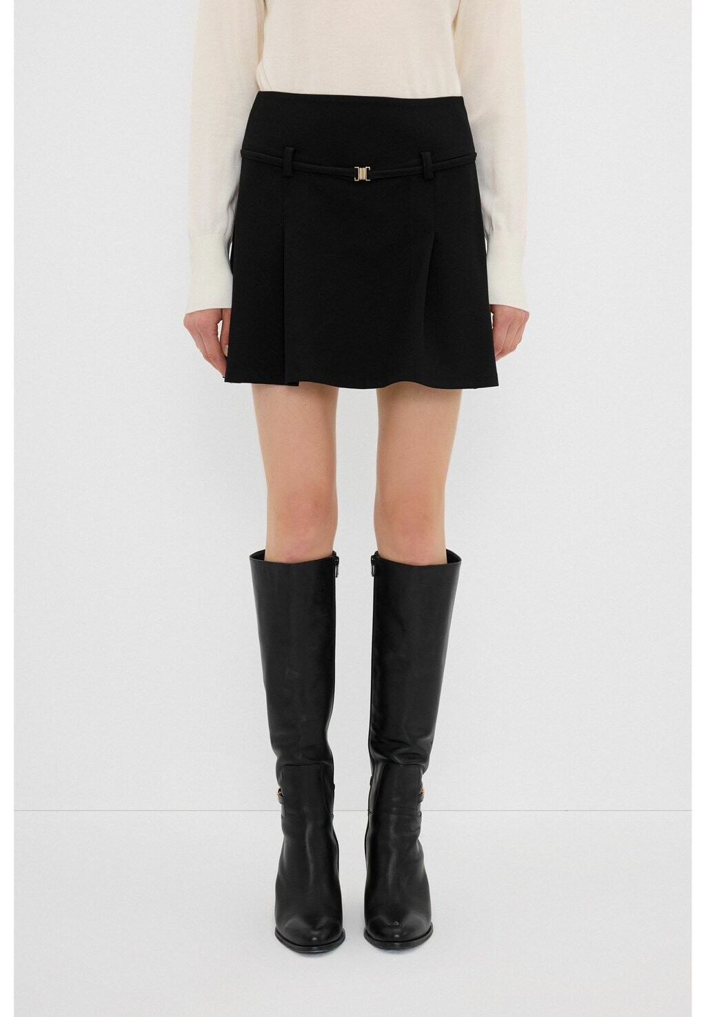 Мини-юбка adL, черный
Мини-юбка adL, черный