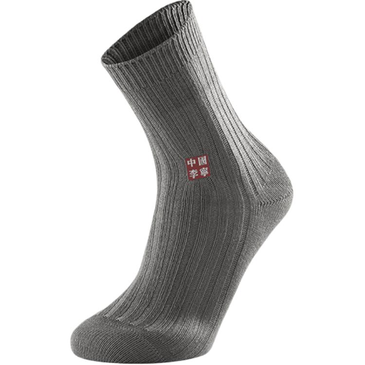 Серые носки до середины икры унисекс 1 упаковка Gray LiNing, серый
Серые носки до середины икры унисекс 1 упаковка Gray LiNing, серый