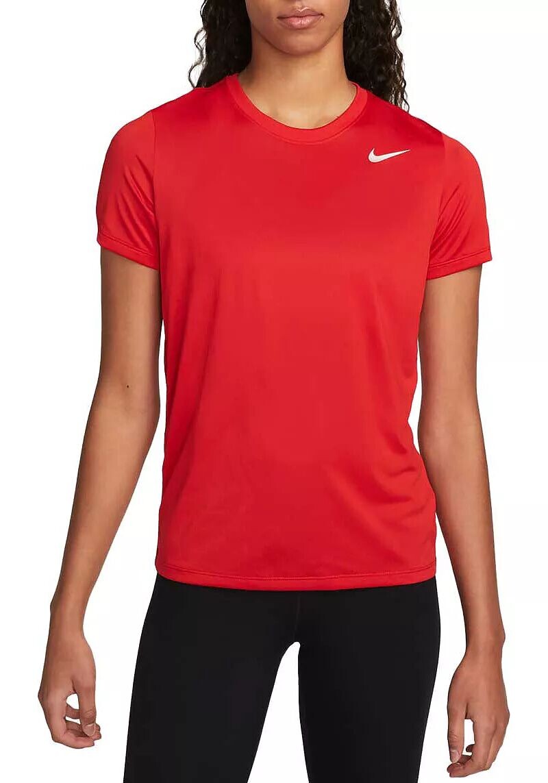 Женская футболка Nike Dri-FIT Legend
Женская футболка Nike Dri-FIT Legend