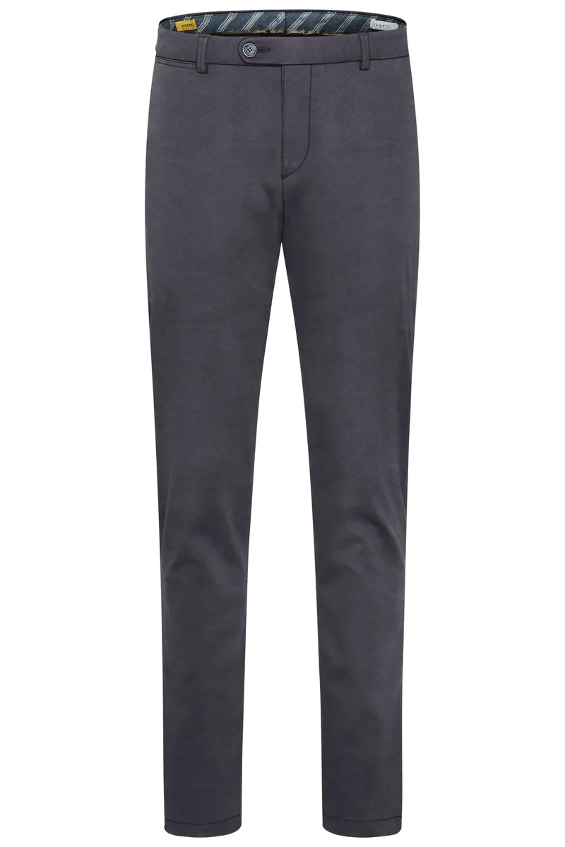 Брюки из ткани bugatti с высоким содержанием хлопка, серый
Брюки из ткани bugatti с высоким содержанием хлопка, серый