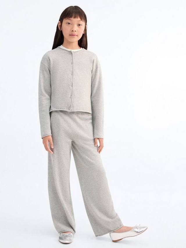 Детский кардиган Emma Mango, Pastel Grey
Детский кардиган Emma Mango, Pastel Grey