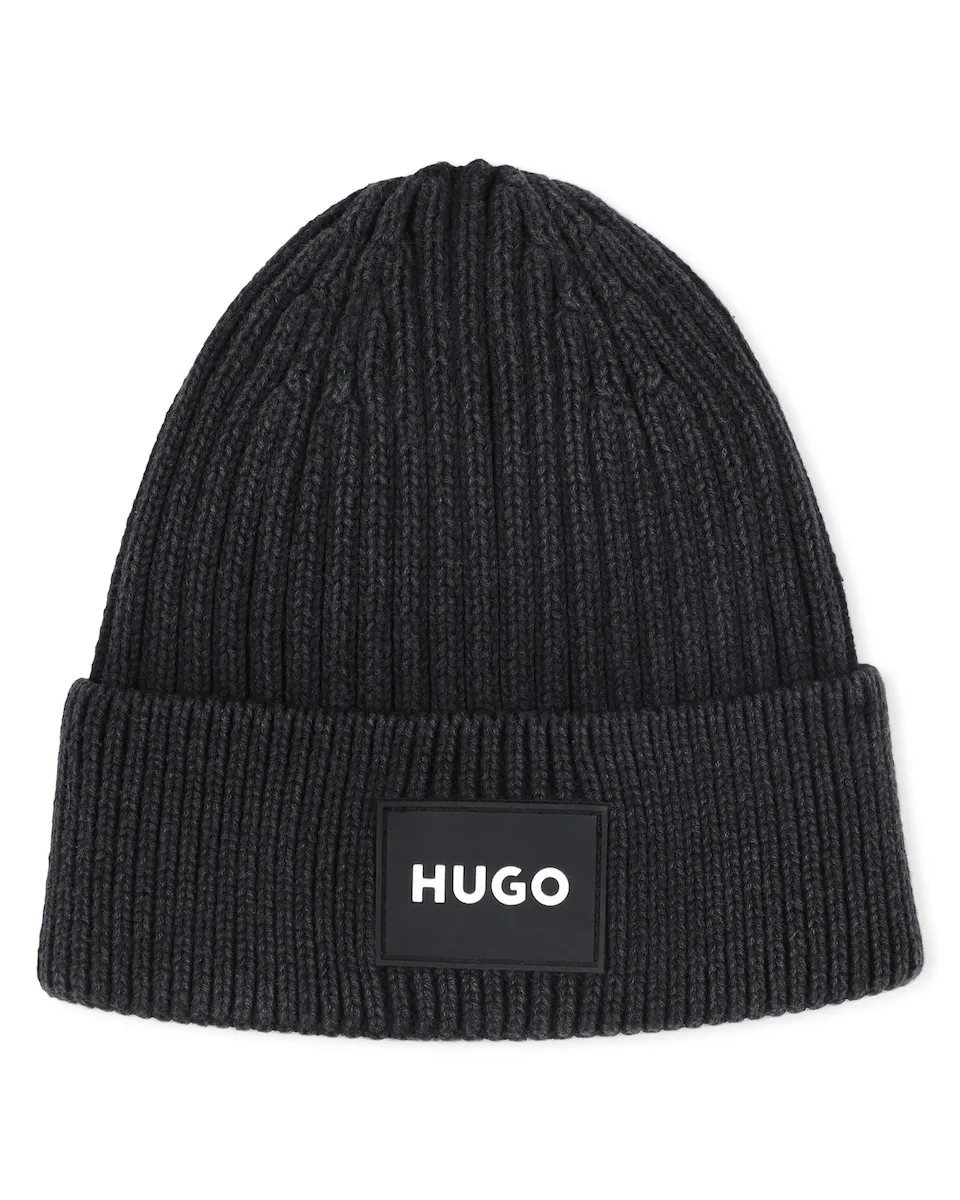 Черная детская шапка из хлопка Hugo
Черная детская шапка из хлопка Hugo