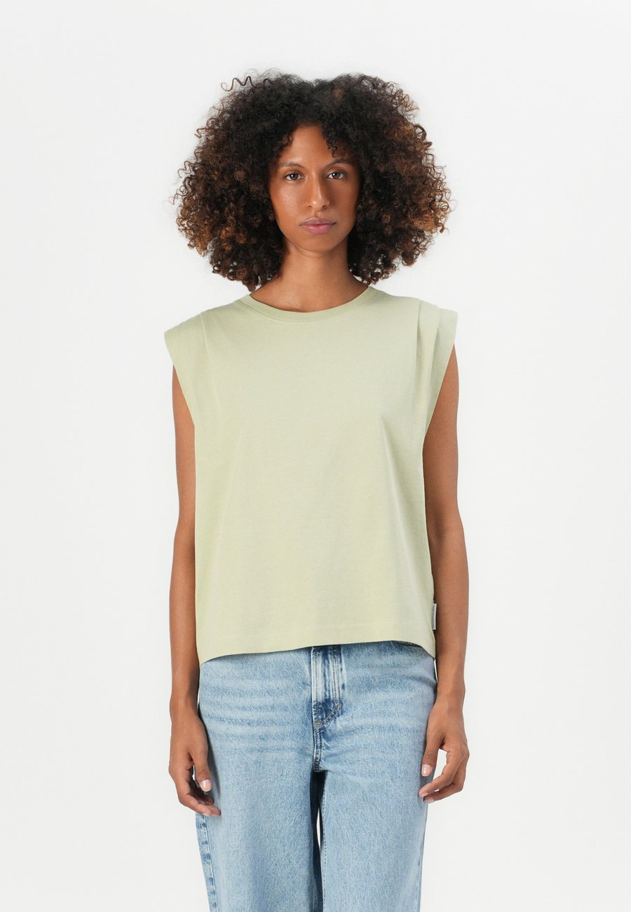 Топ Marc O'Polo DENIM Top, Elm Green/Olive
Топ Marc O'Polo DENIM Top, Elm Green/Olive