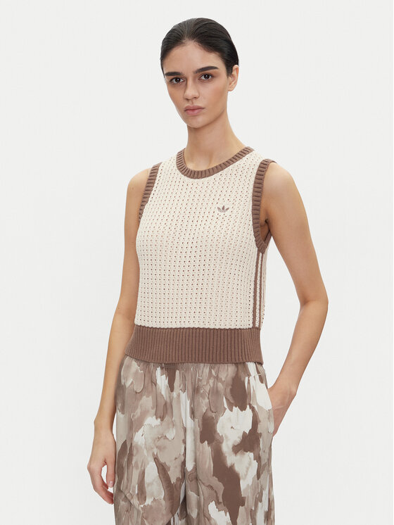 Свитер обычного кроя adicolor JD0904 Adidas, бежевый
Свитер обычного кроя adicolor JD0904 Adidas, бежевый