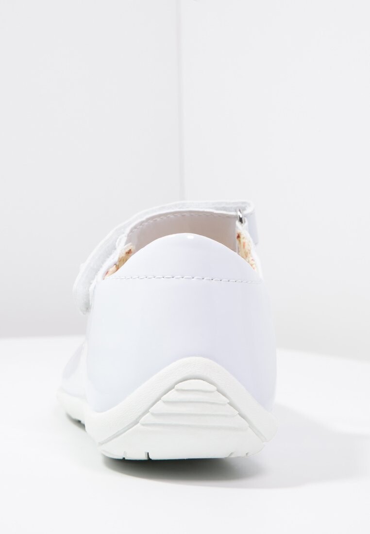 Балетки с ремешком на щиколотке ANNA LICO, белый
Балетки с ремешком на щиколотке ANNA LICO, белый