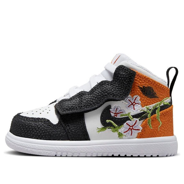 Кроссовки 1 средний alt se Air Jordan, белый
Кроссовки 1 средний alt se Air Jordan, белый