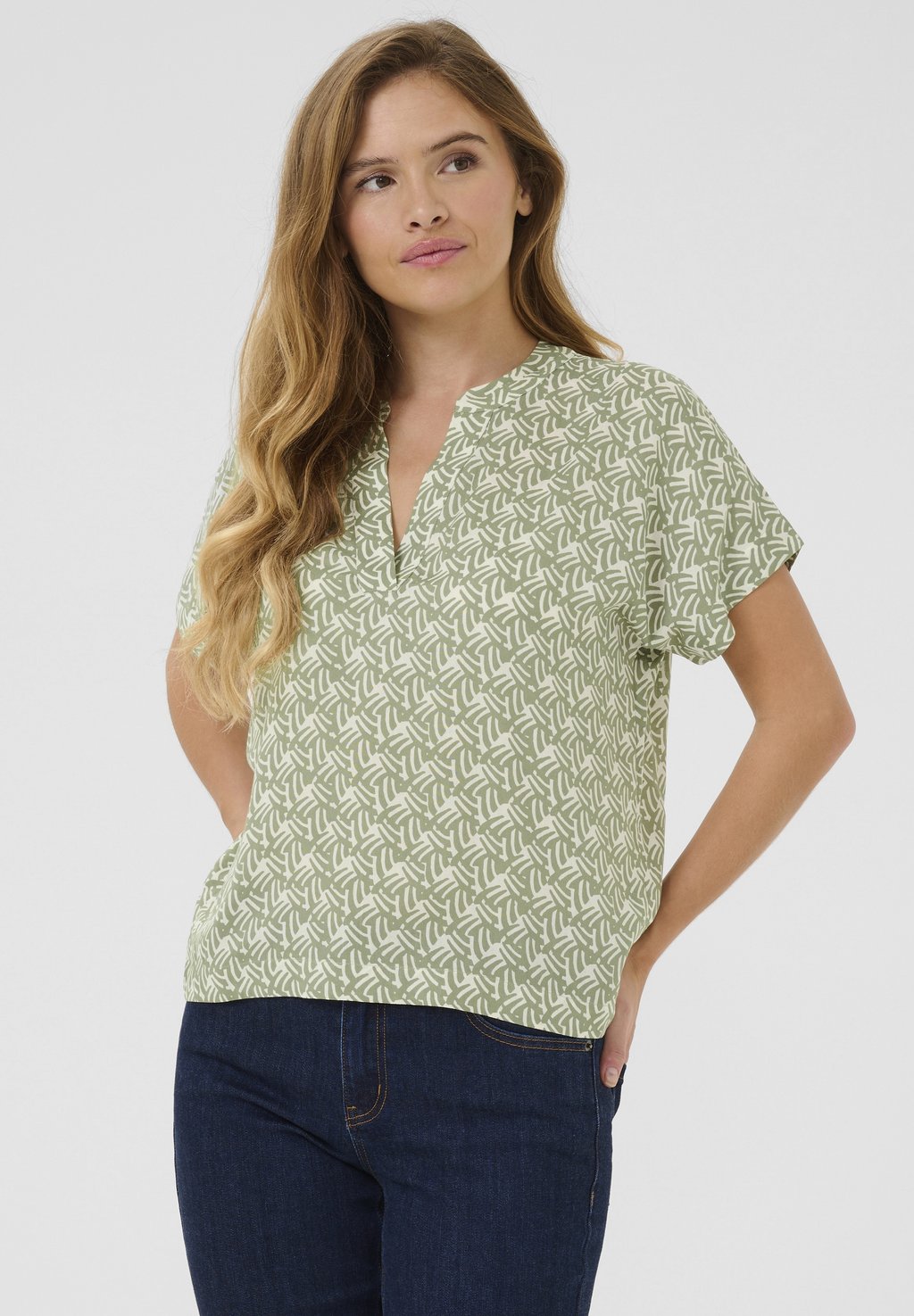 Блуза ANO Kaffe, зеленый
Блуза ANO Kaffe, зеленый