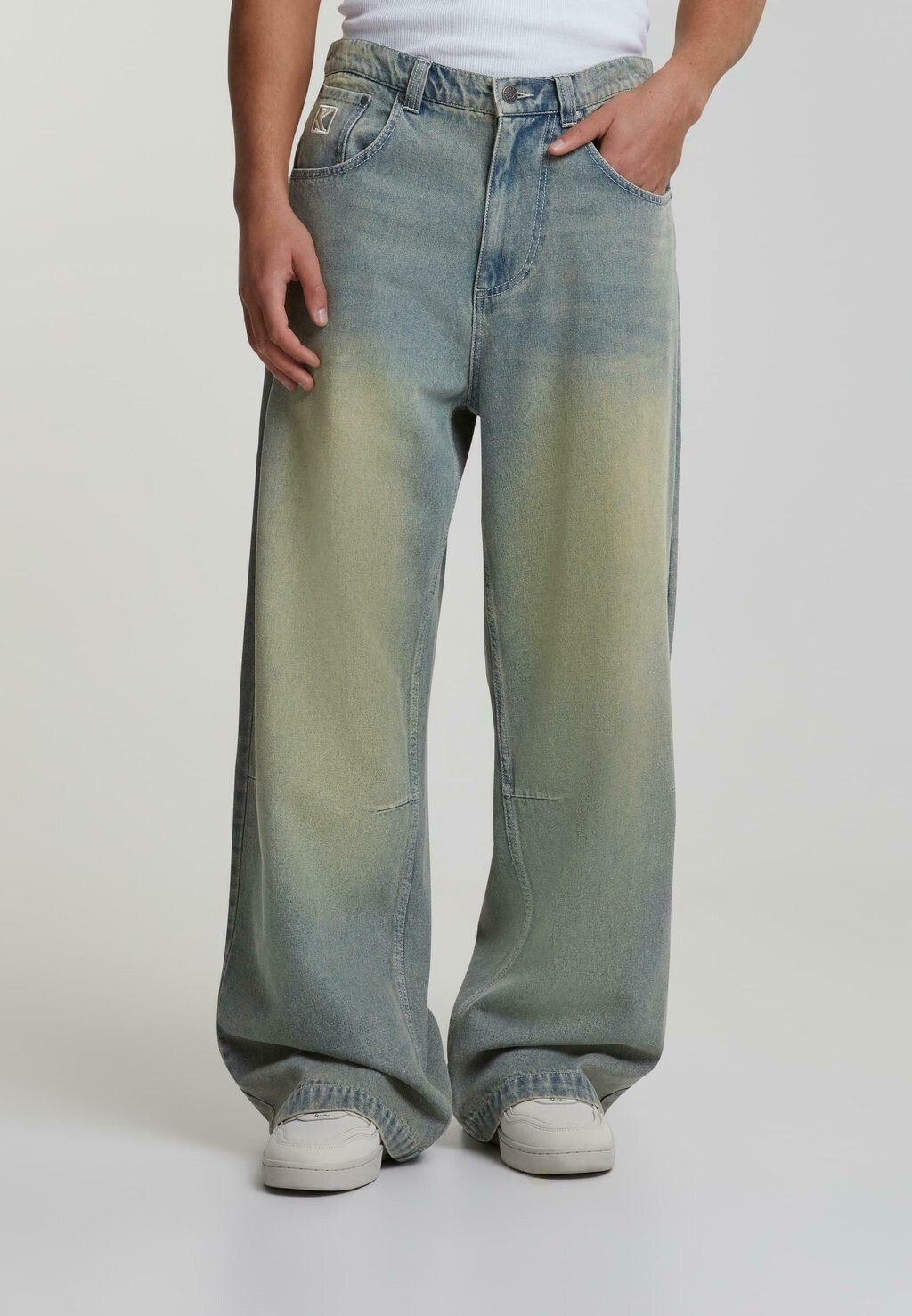 Джинсы свободного кроя BAGGY Karl Kani, синий
Джинсы свободного кроя BAGGY Karl Kani, синий