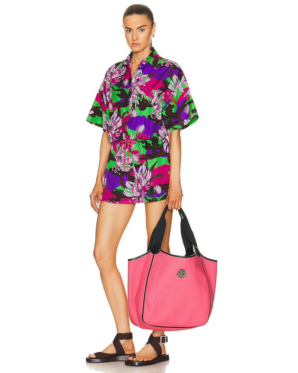 Оранжевая большая сумка Moncler, розовый, Оранжевый, Оранжевая большая сумка Moncler, розовый
Оранжевая большая сумка Moncler, розовый, Оранжевый, Оранжевая большая сумка Moncler, розовый