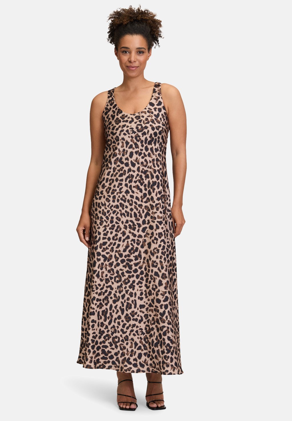 Платье макси MIT LEOPRINT Vera Mont, белый
Платье макси MIT LEOPRINT Vera Mont, белый