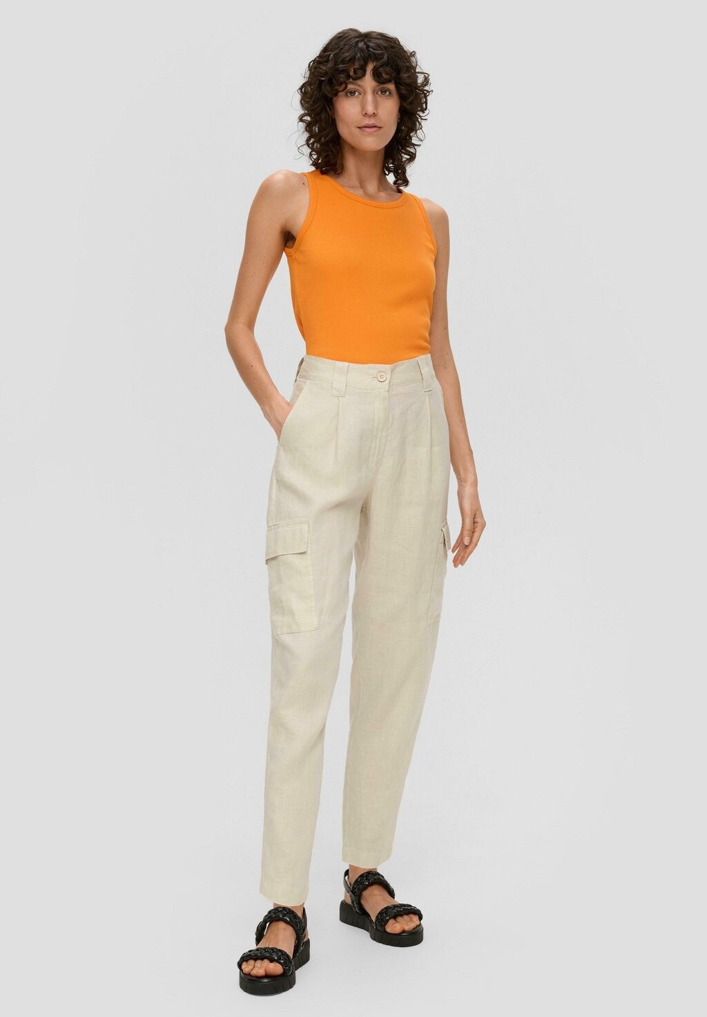 Брюки карго MIT TASCHEN s.Oliver, бежевый
Брюки карго MIT TASCHEN s.Oliver, бежевый