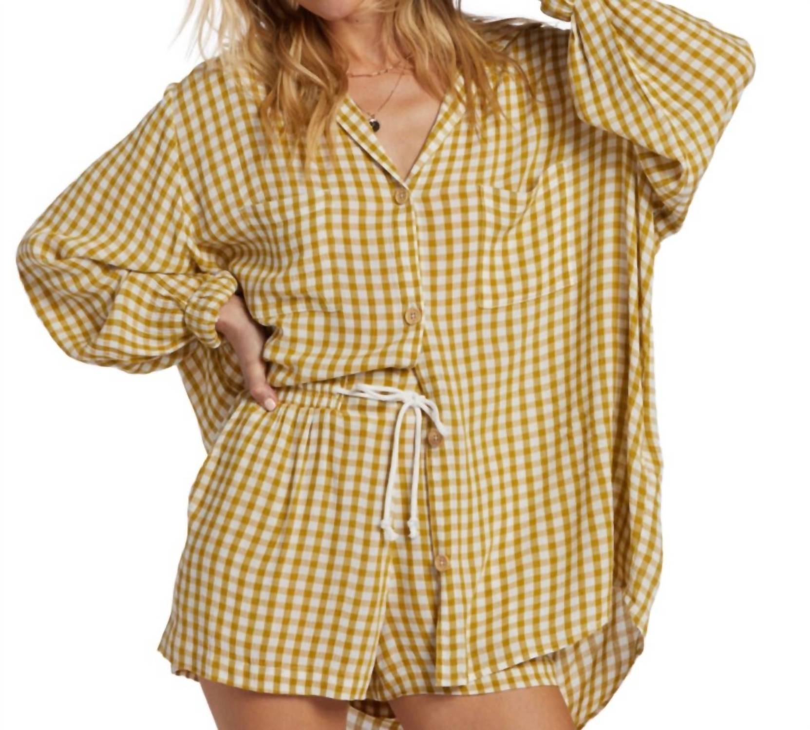 Шикарная блузка цвета зеленой зависти Billabong
Шикарная блузка цвета зеленой зависти Billabong