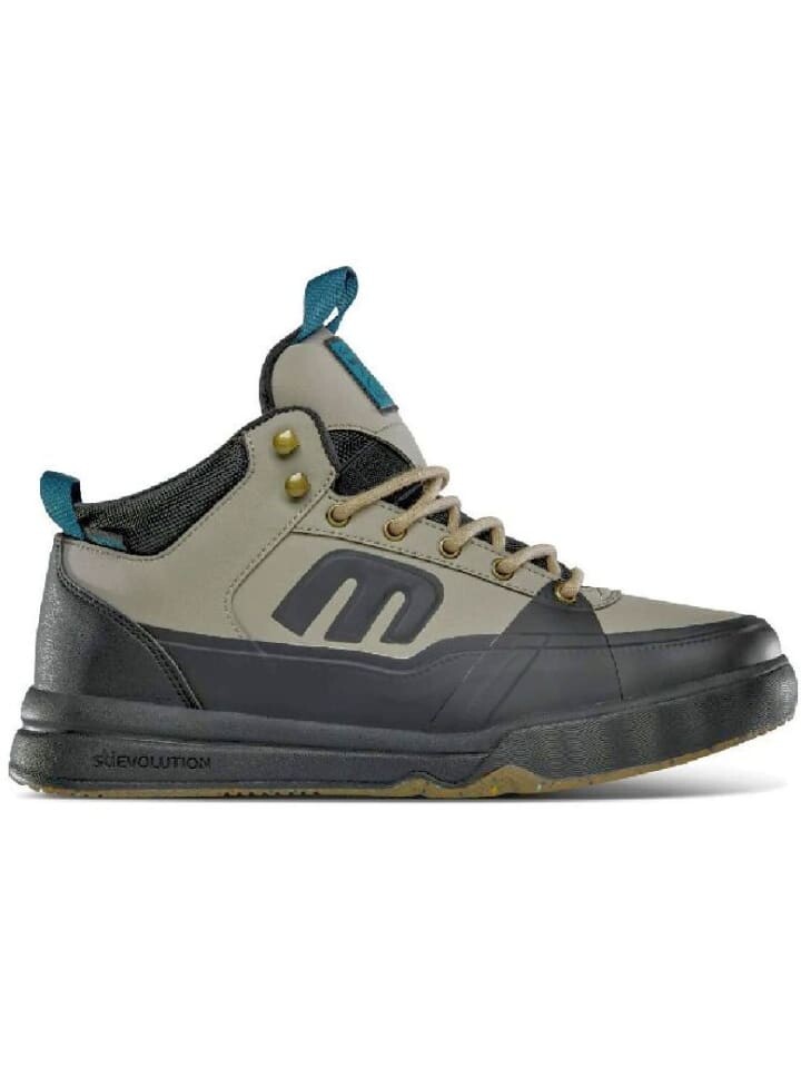 Кроссовки на шнуровке Etnies
Кроссовки на шнуровке Etnies