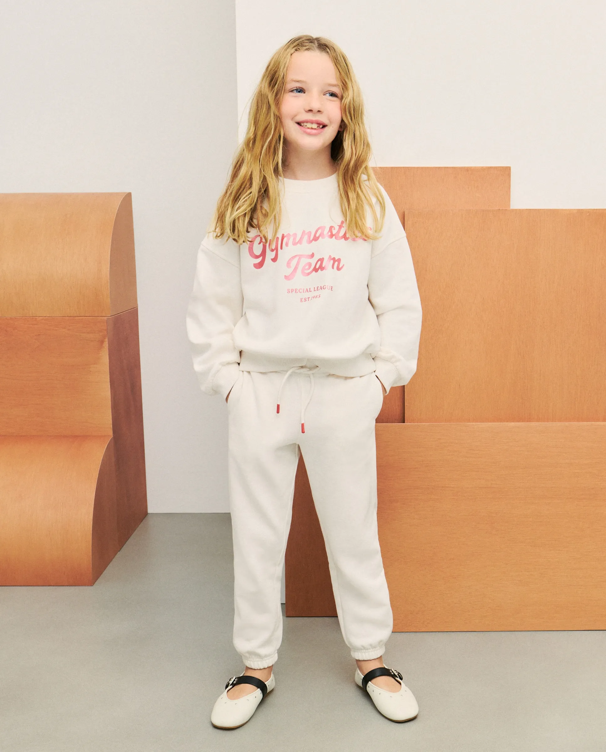 Базовые детские брюки из флиса однотонного цвета Kids El Corte Inglés, белый
Базовые детские брюки из флиса однотонного цвета Kids El Corte Inglés, белый