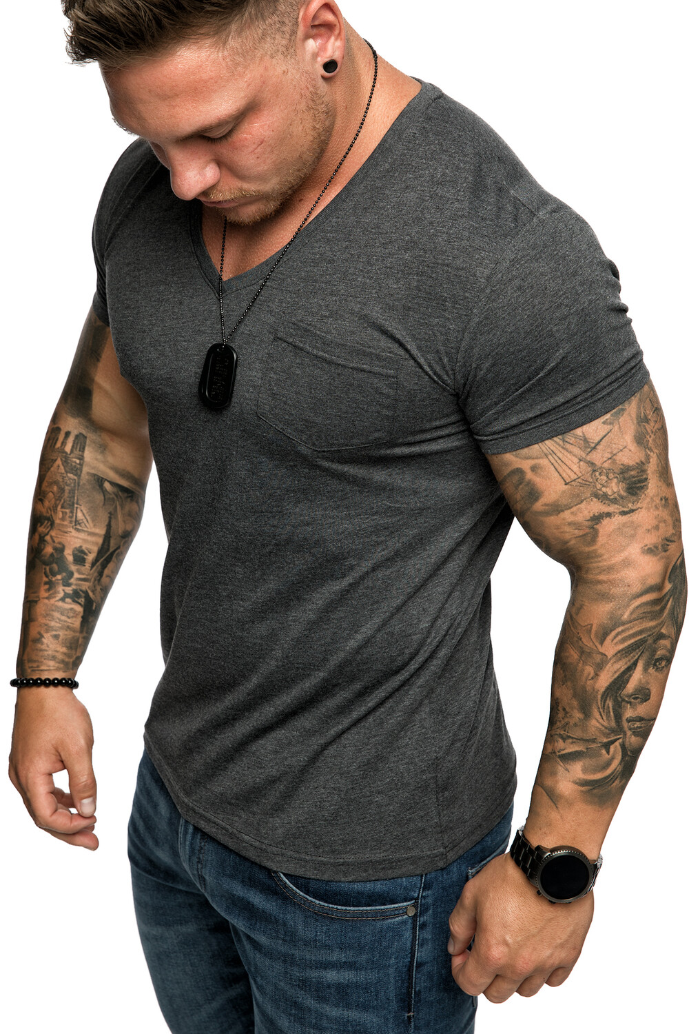 Футболка Amaci&Sons mit V Ausschnitt PATERSON, антрацит
Футболка Amaci&Sons mit V Ausschnitt PATERSON, антрацит