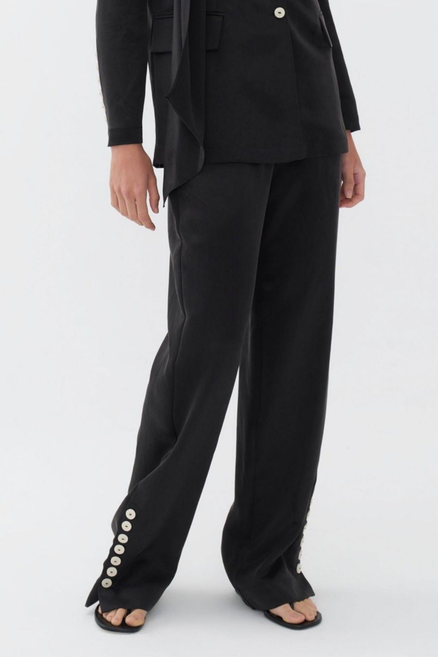 Женские брюки с широкими штанинами NOCTURNE, Black
Женские брюки с широкими штанинами NOCTURNE, Black