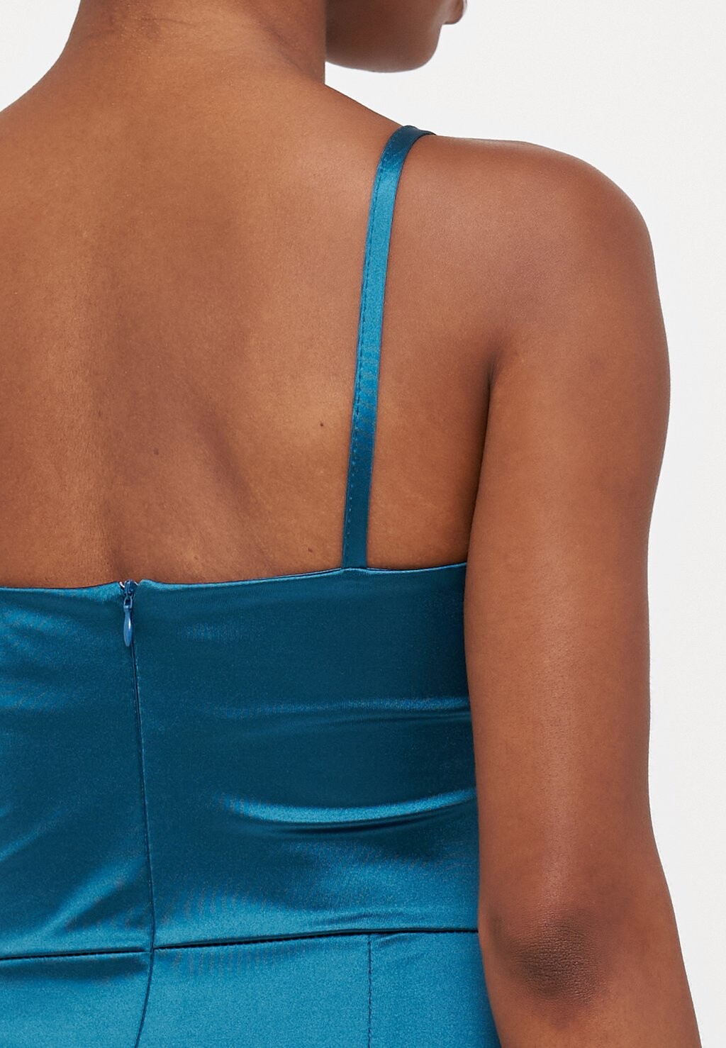 Одежда для особых случаев AUTUMN WEDDING BELLA STRAPPY MAXI WAL G PETITE, бирюзовый
Одежда для особых случаев AUTUMN WEDDING BELLA STRAPPY MAXI WAL G PETITE, бирюзовый