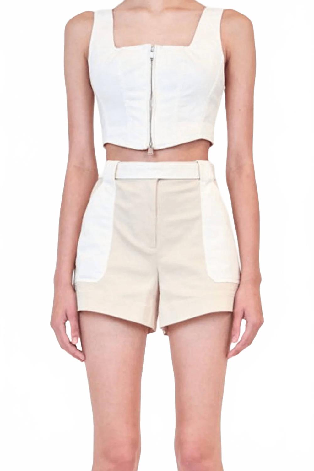 Легкие хлопковые шорты Lourie в цвете слоновой кости с принтом JONATHAN SIMKHAI
Легкие хлопковые шорты Lourie в цвете слоновой кости с принтом JONATHAN SIMKHAI