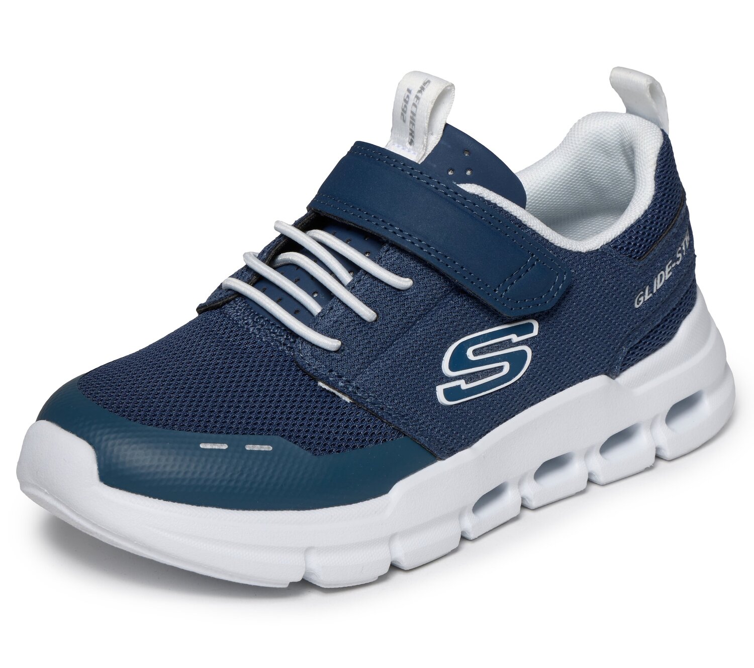 SKECHERS Кроссовки 'GLIDE-STEP FLOW' в цвете Navy
SKECHERS Кроссовки 'GLIDE-STEP FLOW' в цвете Navy