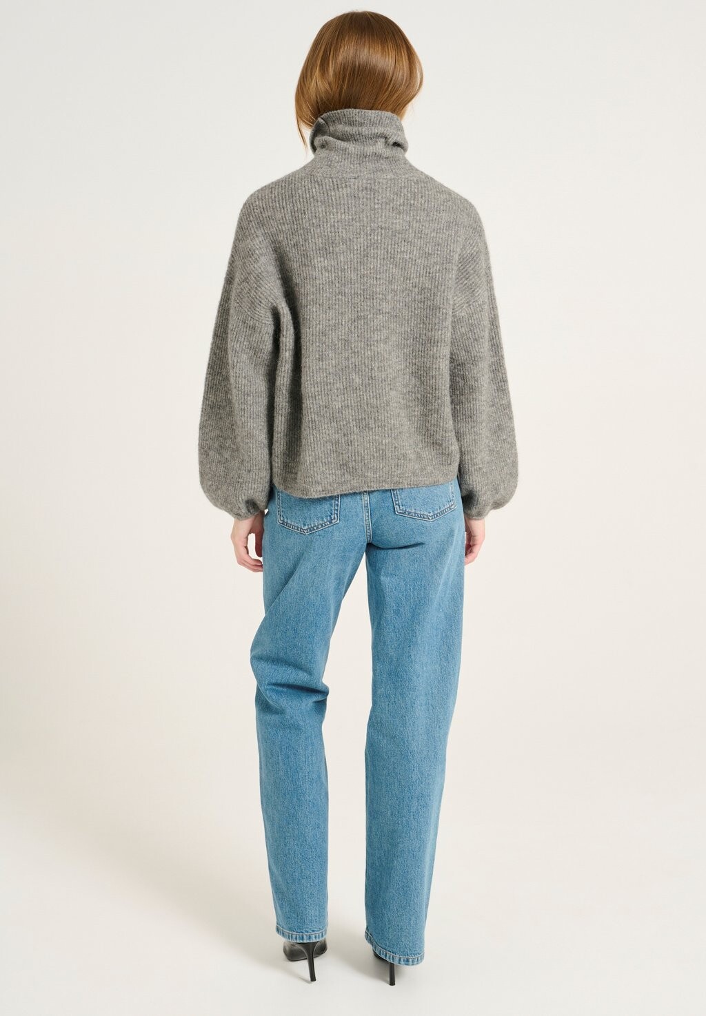 Джемпер ALPHA LS ROLLNECK Gestuz, серый
Джемпер ALPHA LS ROLLNECK Gestuz, серый