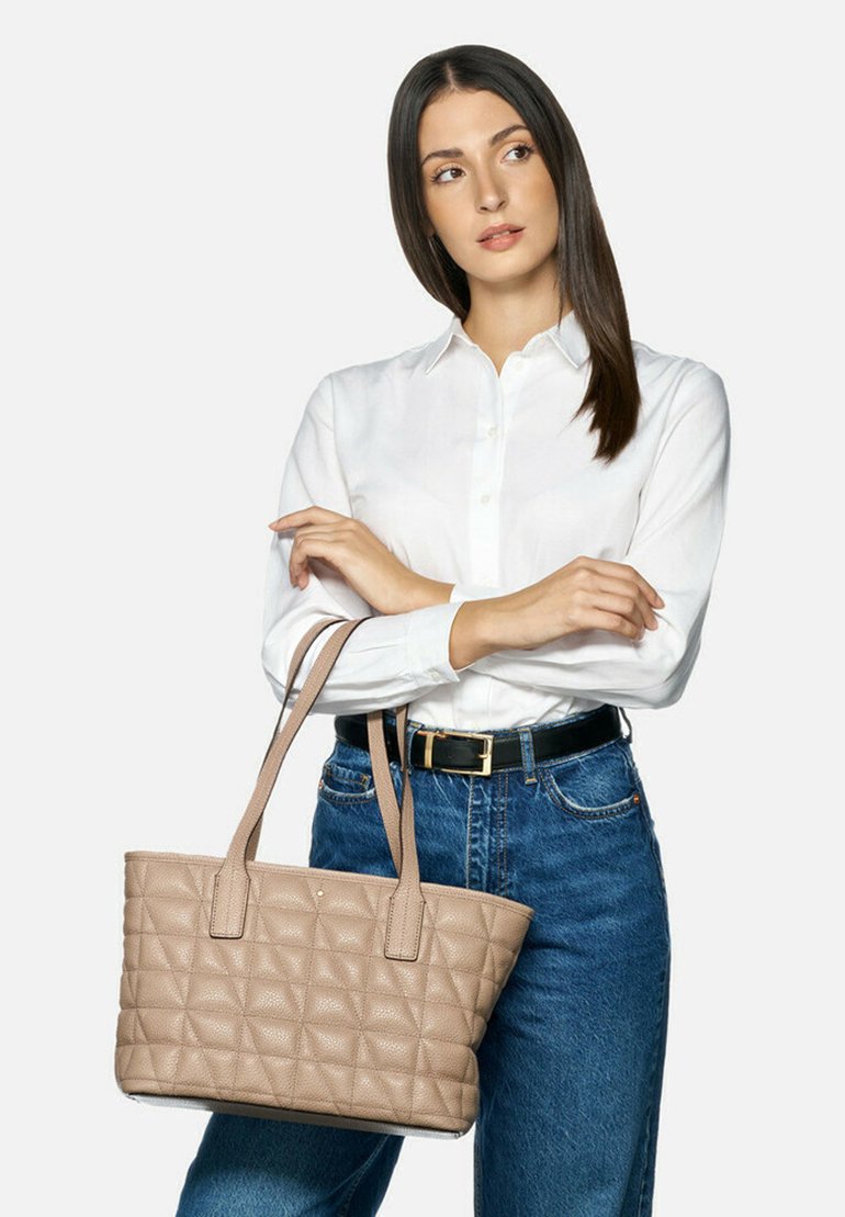 Сумка Geox, светло-серый
Сумка Geox, светло-серый