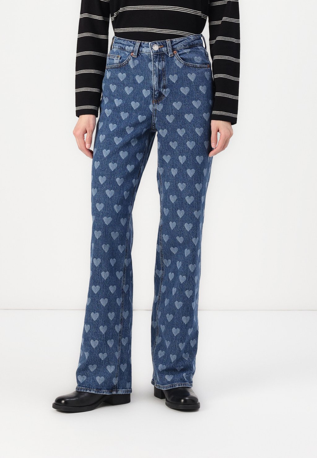 Джинсы прямого покроя TESSA WIDE Vero Moda, синий
Джинсы прямого покроя TESSA WIDE Vero Moda, синий