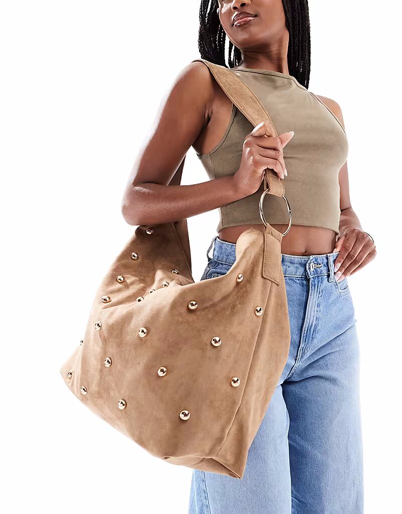 Сумка через плечо New Look из замши с заклепками бежевого цвета
Сумка через плечо New Look из замши с заклепками бежевого цвета