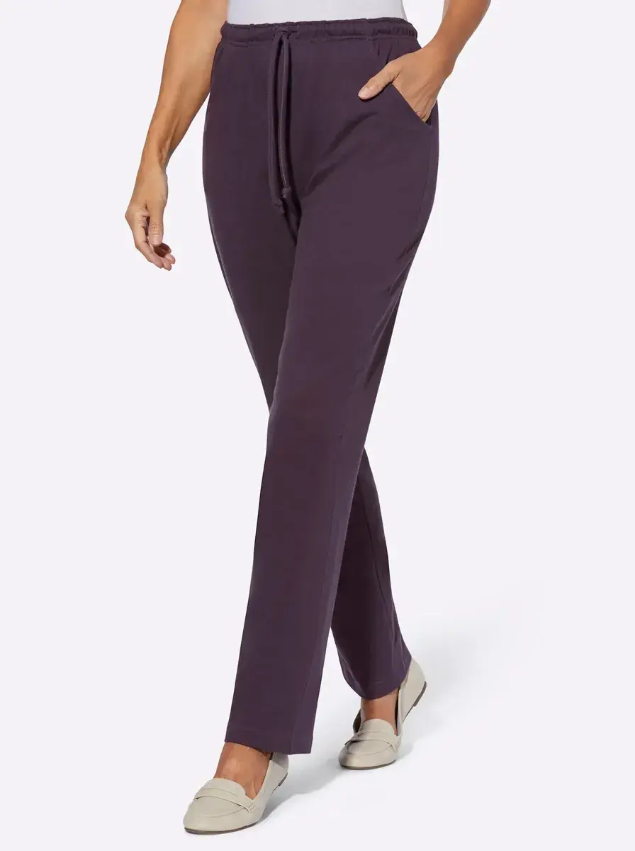 Трикотажные брюки Classic Basics, цвет Aubergine
Трикотажные брюки Classic Basics, цвет Aubergine